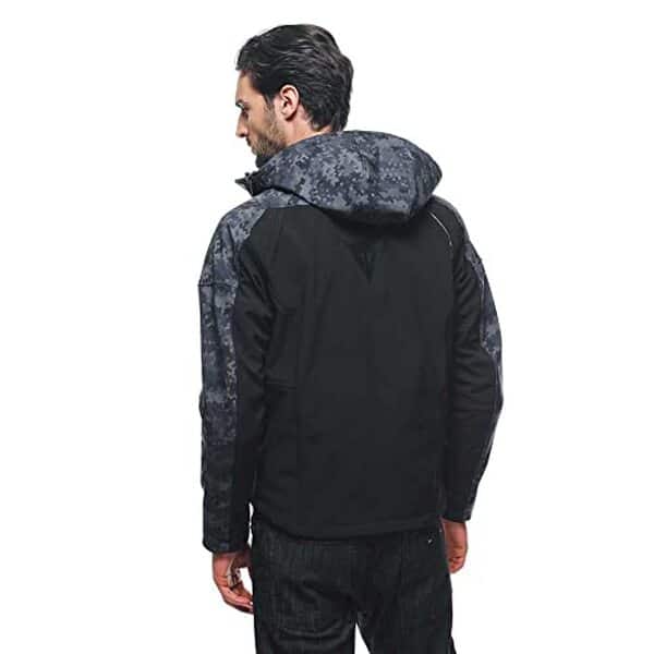 Découvrez notre analyse détaillée de la veste moto Dainese Ignite Tex 44 : confort, sécurité et design pour les motards exigeants.