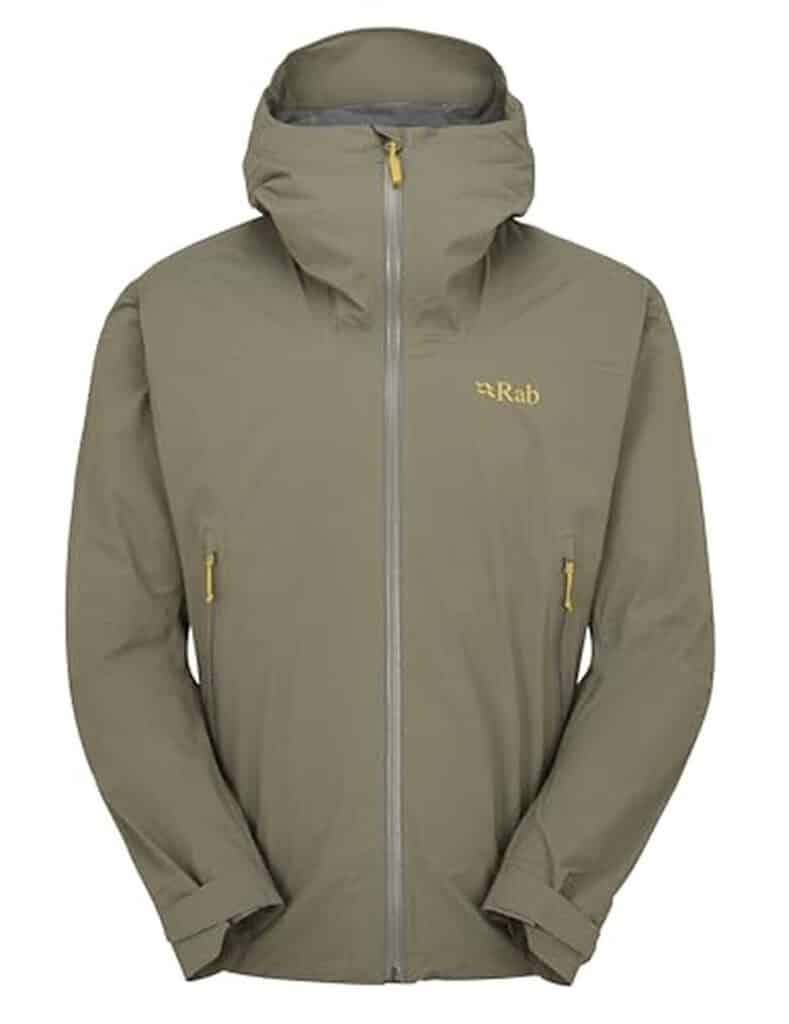 Test de la veste imperméable Rab Downpour homme : randonnée et trekking