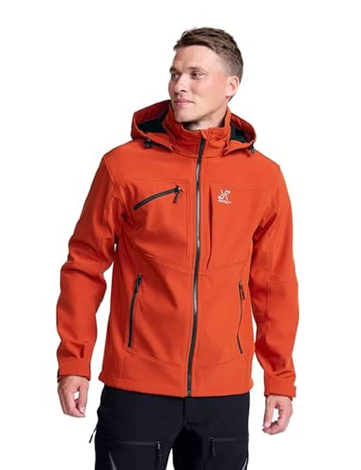 Test : veste de randonnée RevolutionRace Hiball Softshell