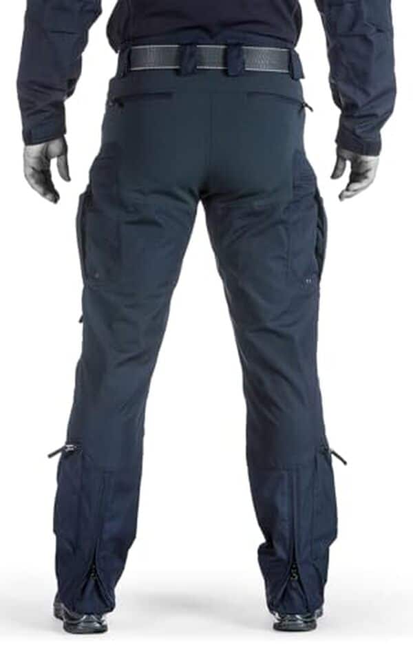 Découvrez notre avis détaillé sur le pantalon de combat Uf Pro Striker Xt Gen.2 en bleu foncé : confort, résistance et performance au rendez-vous pour vos missions les plus exigeantes