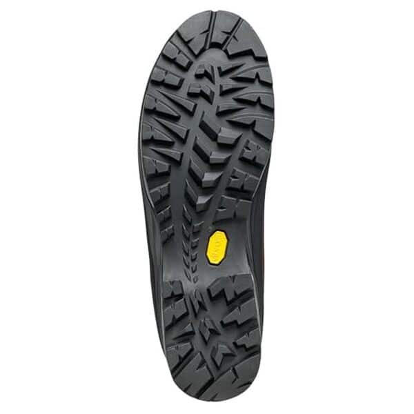 Découvrez notre test complet des chaussures de randonnée Scarpa Kinesis Pro GTX : confort, adhérence et performance pour vos treks en montagne. 