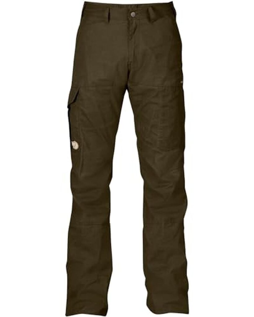 Test du pantalon Karl pro dark olive de FJÄLLRÄVEN