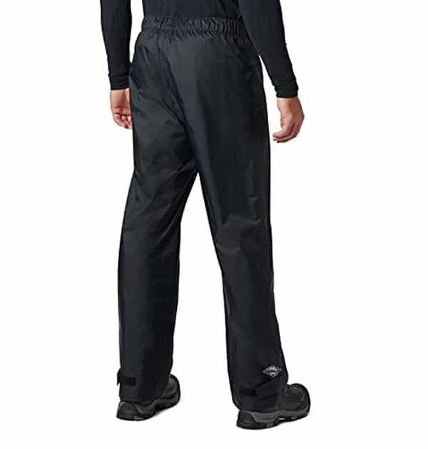 Découvrez notre test complet du pantalon de randonnée Columbia Rebel Roamer noir pour homme : confort, durabilité et performance en sentier. 