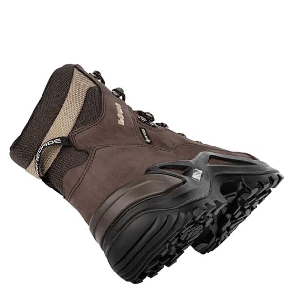 Découvrez notre test des Lowa Renegade GTX Mid : confort, polyvalence et performance pour vos randonnées en montagne et tous les terrains