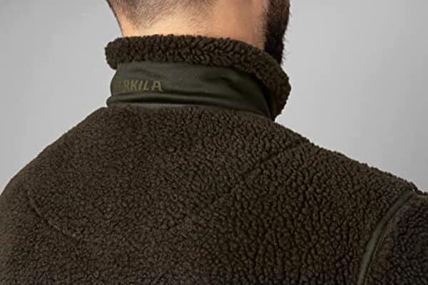 Découvrez notre test détaillé du Härkila Rurik Teddy Fleece, la polaire de chasse haut de gamme idéale pour vos sorties. Qualité, confort et performances analysés. 