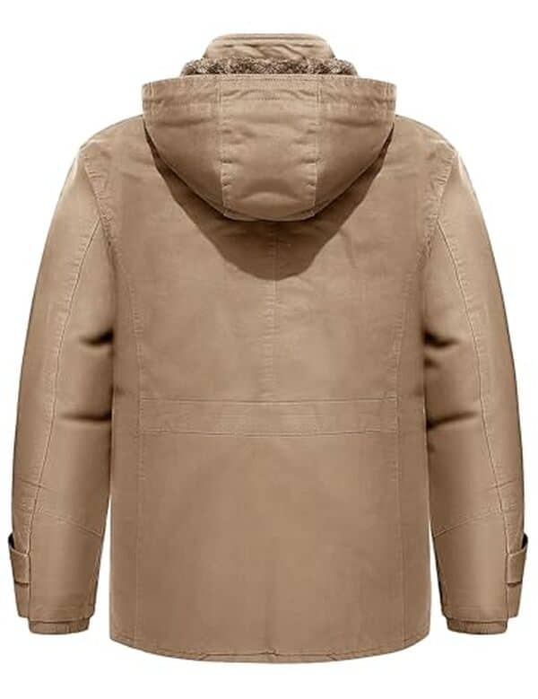 Découvrez notre test détaillé de la veste militaire US Army beige coupe-vent : confort, durabilité et style tactique analysés pour vous aider à choisir. 