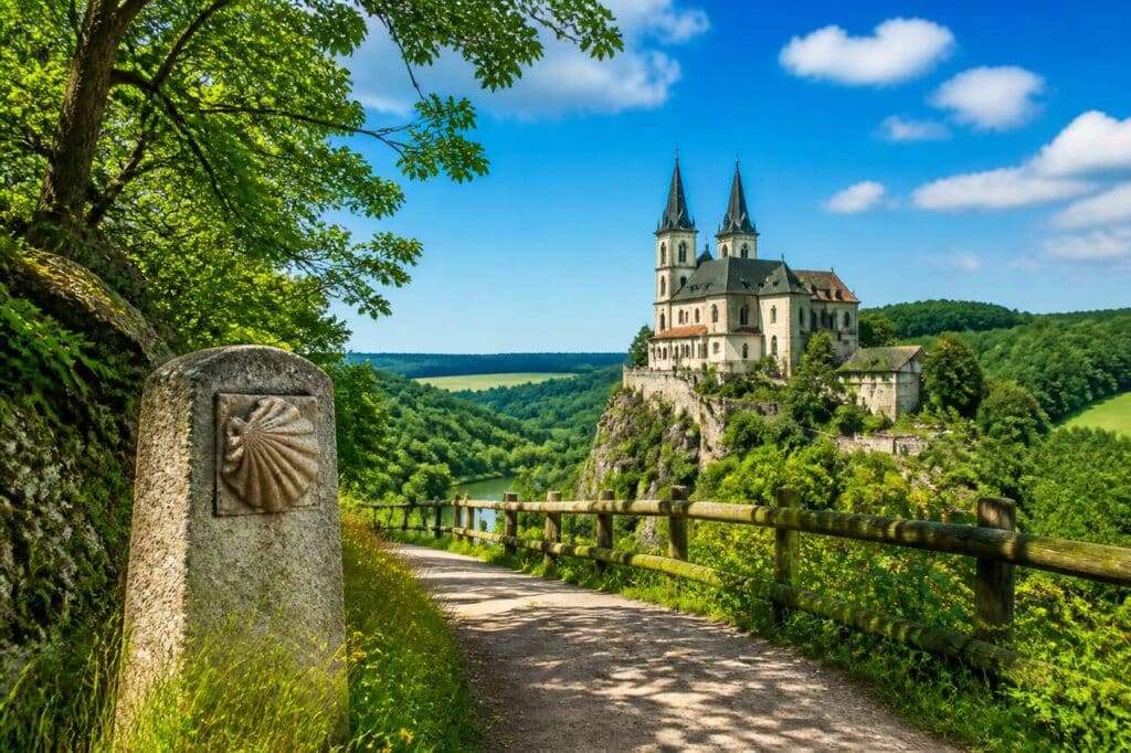 Chemins de pèlerinage en Allemagne : explorez la nature et l'outdoor