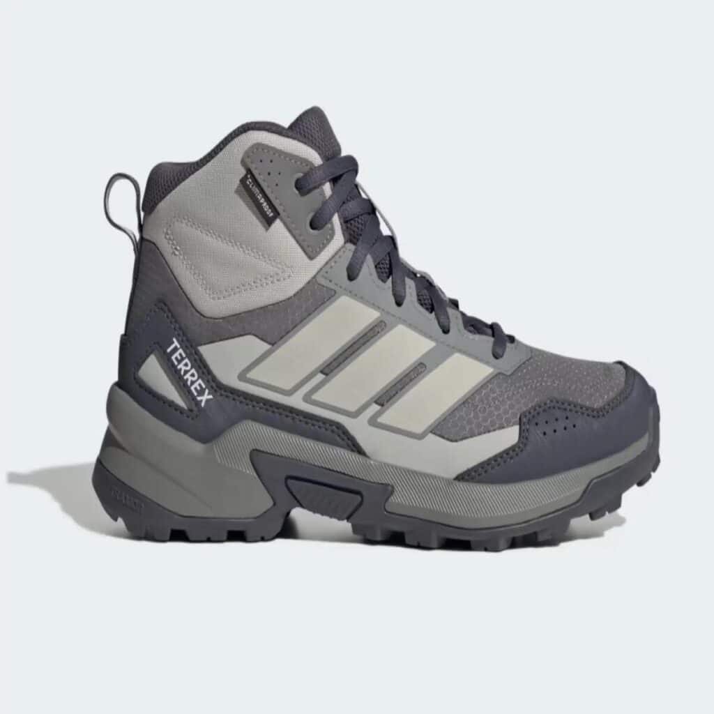 Test des chaussures de randonnée femme Eastrail 3 Mid Adidas chez Decathlon